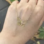 گردنبند لیزری مدل پروانه - Image 2